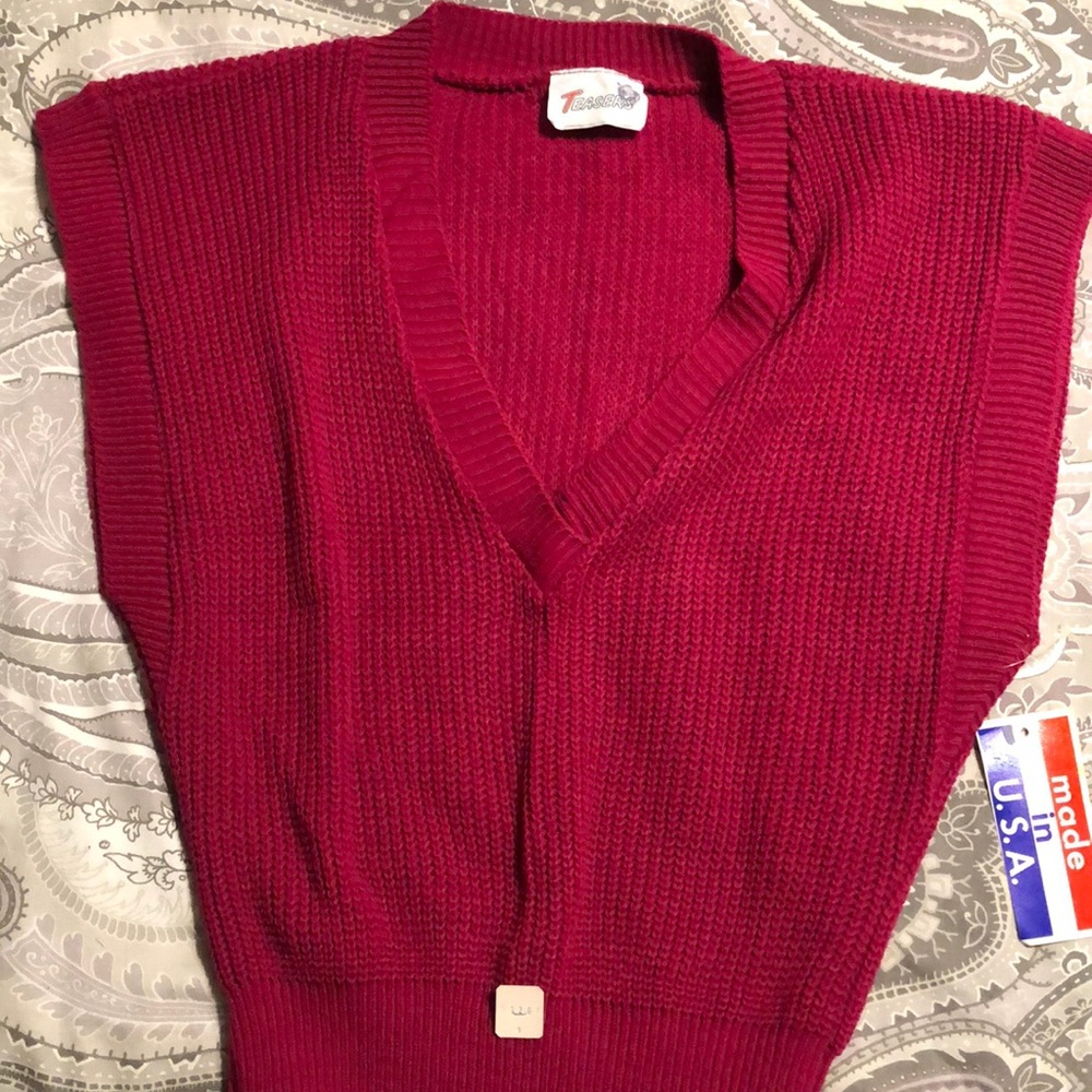 Sweater vest